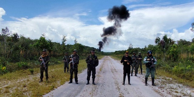 fanb localiza aeronave pista clandestina y campamento logistico en amazonas